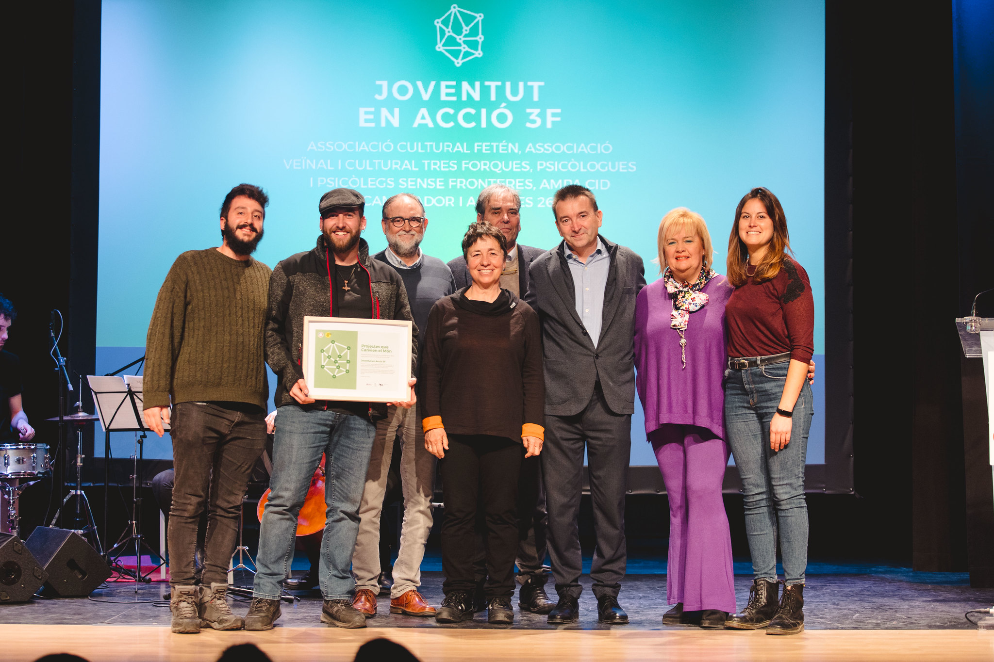 Oberta la convocatòria d’ajudes per a Projectes Que Canvien el Món 2024