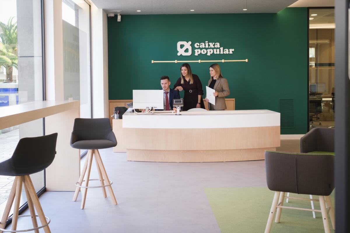Caixa Popular lanza una campaña junto a INCLIVA para favorecer el acceso de la mujer y la niña en la ciencia