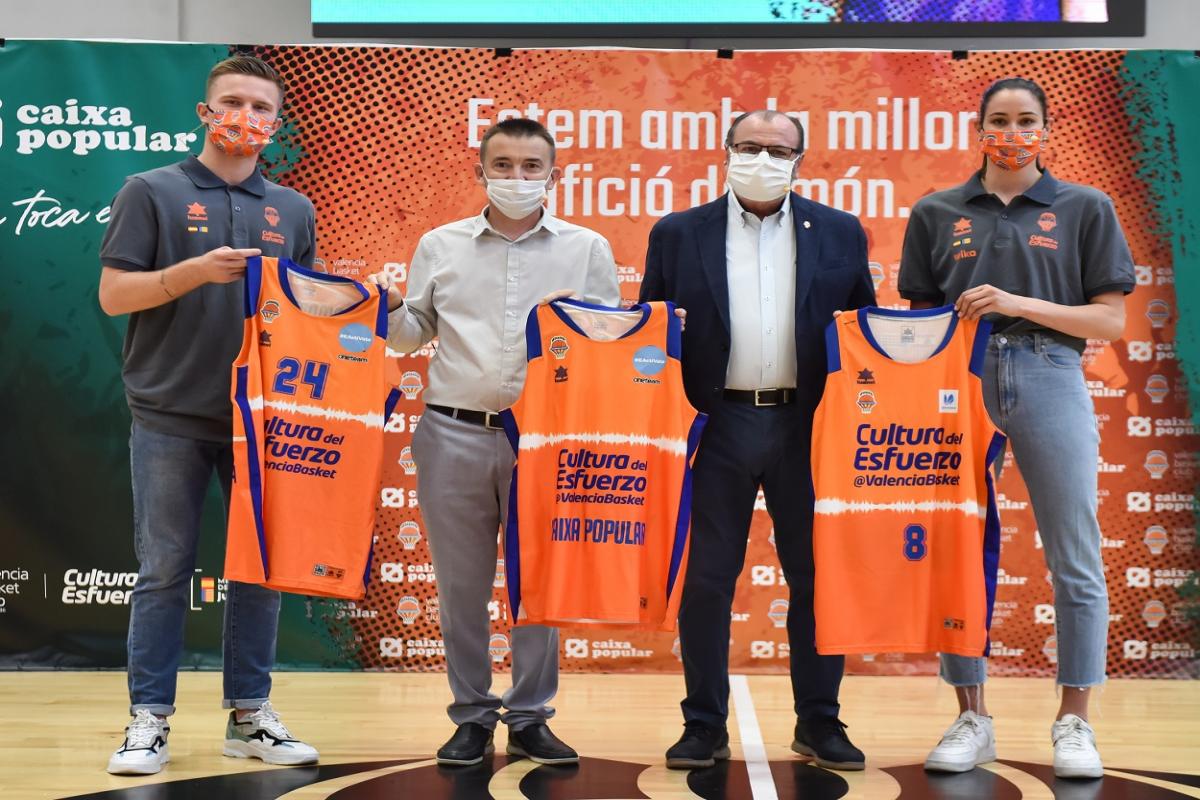 Presentación jugador y jugadora de los equipos del Valencia Basket