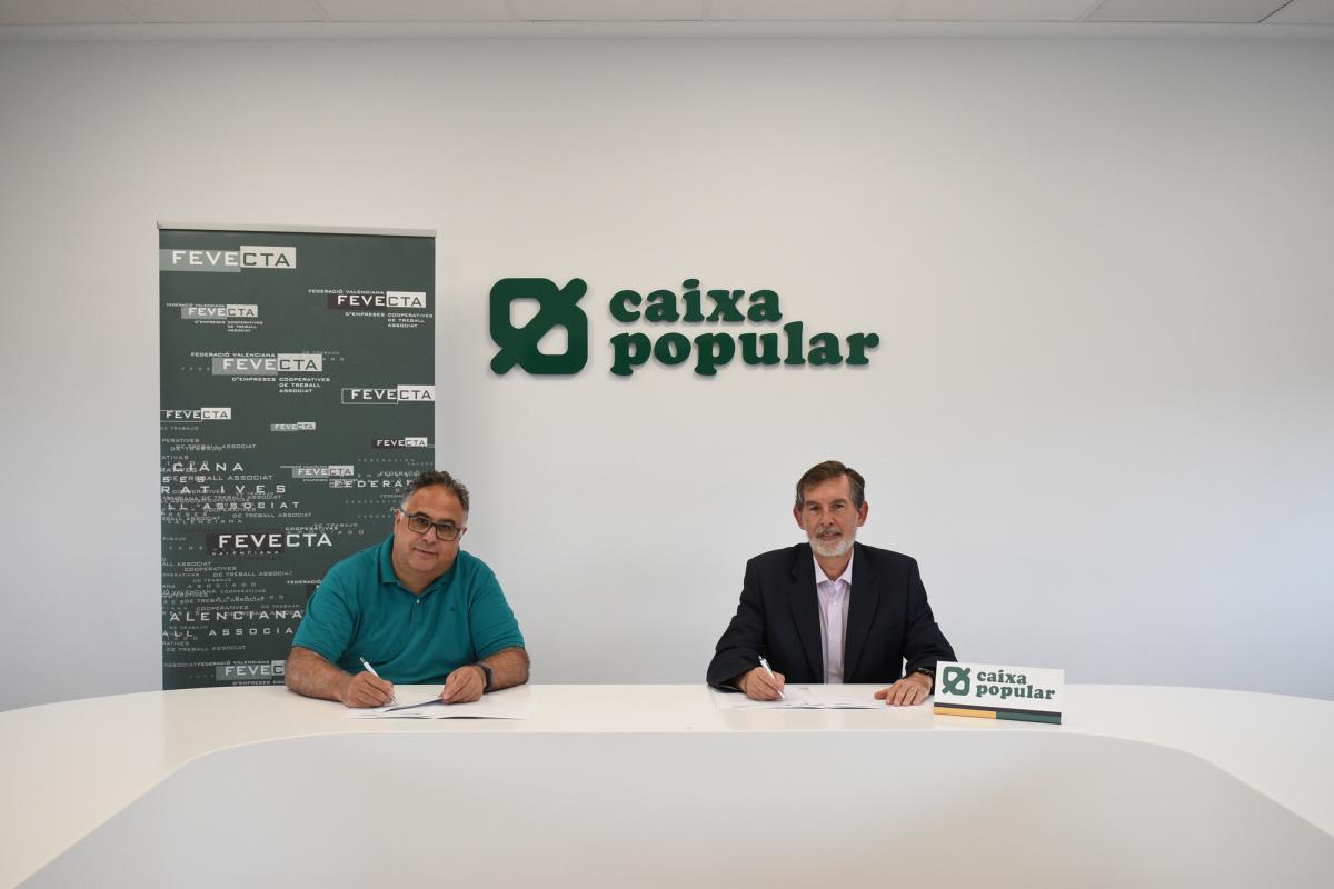 Firma convenio entre FEVECTA i Caixa Popular Firma convenio entre FEVECTA i Caixa Popular