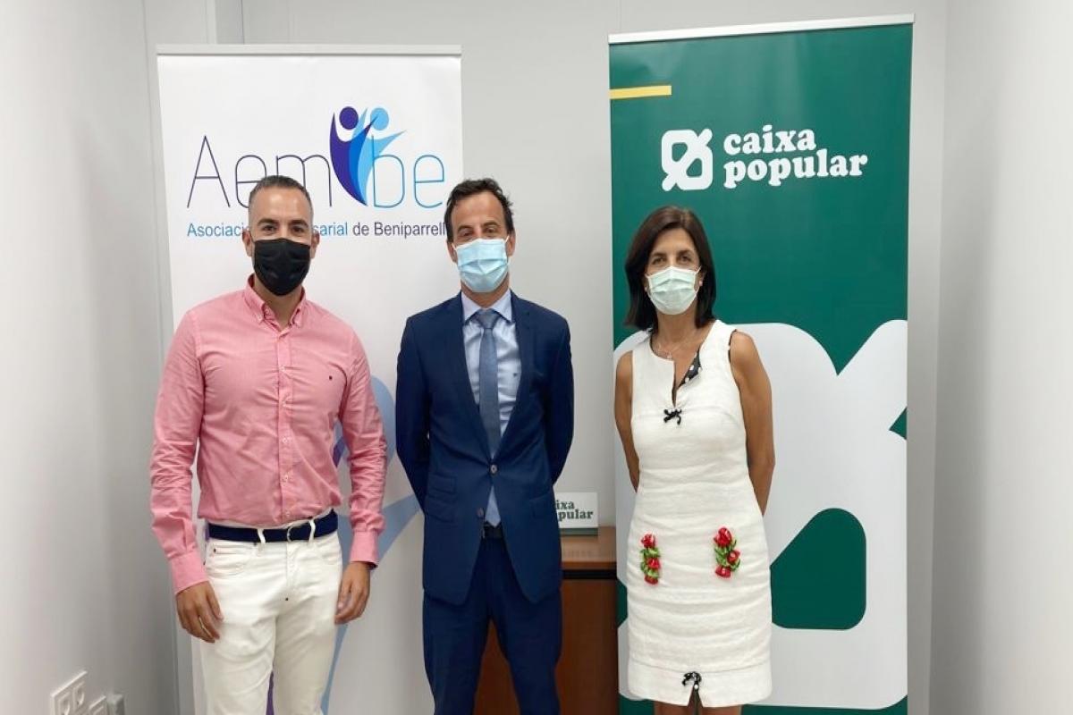 Conveni entre AEMBE i Caixa Popular Conveni entre AEMBE i Caixa Popular