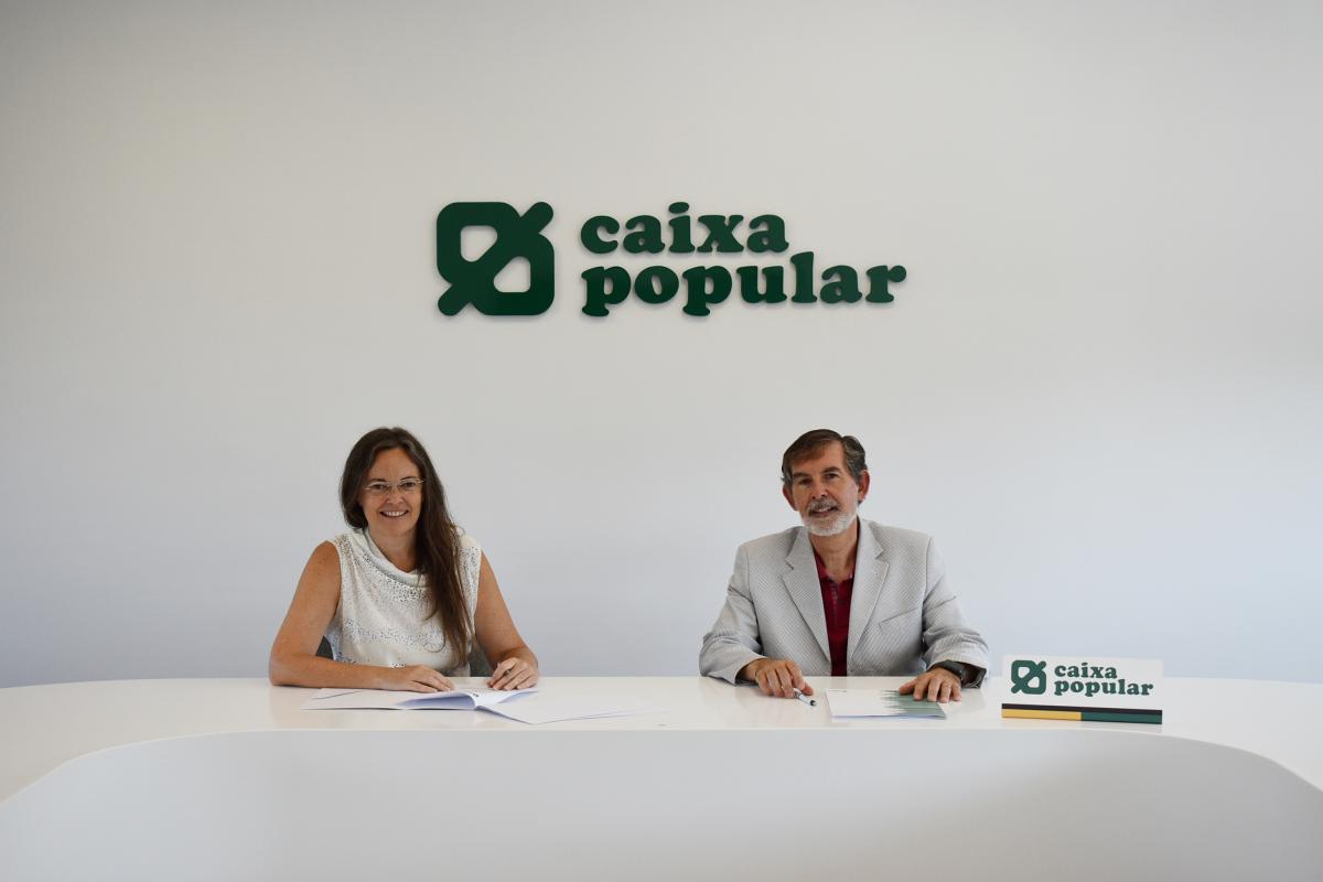 Firma convenio entre Caixa Popular y Novaterra Firma convenio entre Caixa Popular y Novaterra