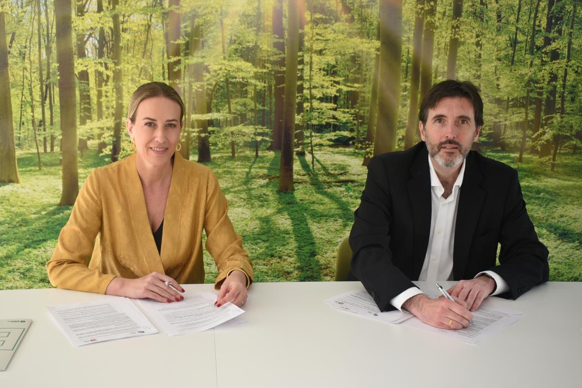 Caixa Popular y Clúster Envase y Embalaje firman una alianza para impulsar la competitividad de las empresas del sector 