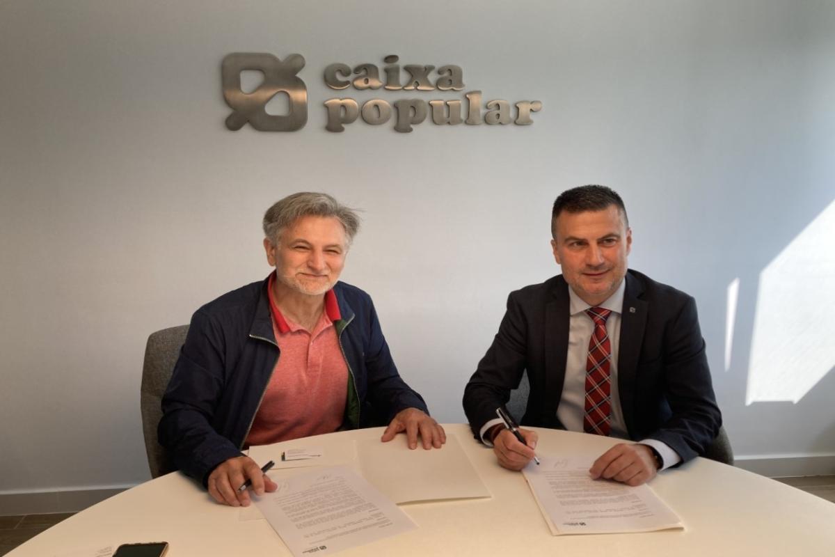 Caixa Popular i el Gremi Artesà d'Artistes Fallers signen un acord per a la promoció d'un Pla de Pensions d'Ocupació Simplificada (PPES) per als treballadors per compte propi