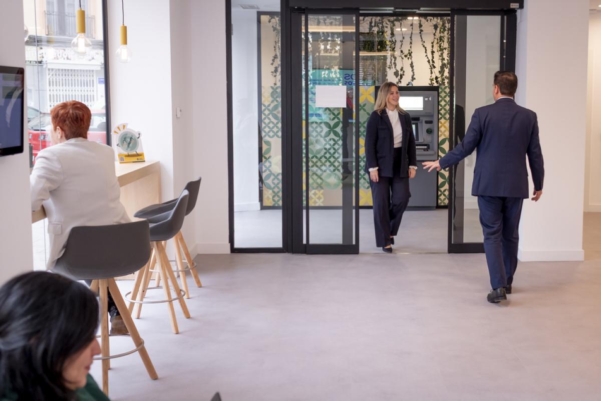 Caixa Popular dona 2,85 millones de euros y activa medidas extraordinarias para los afectados por la DANA