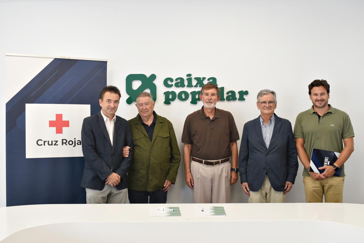 Caixa Popular elige Cruz Roja como entidad beneficiaria de las Tarjetas Solidarias Caixa Popular elige Cruz Roja como entidad beneficiaria de las Tarjetas Solidarias