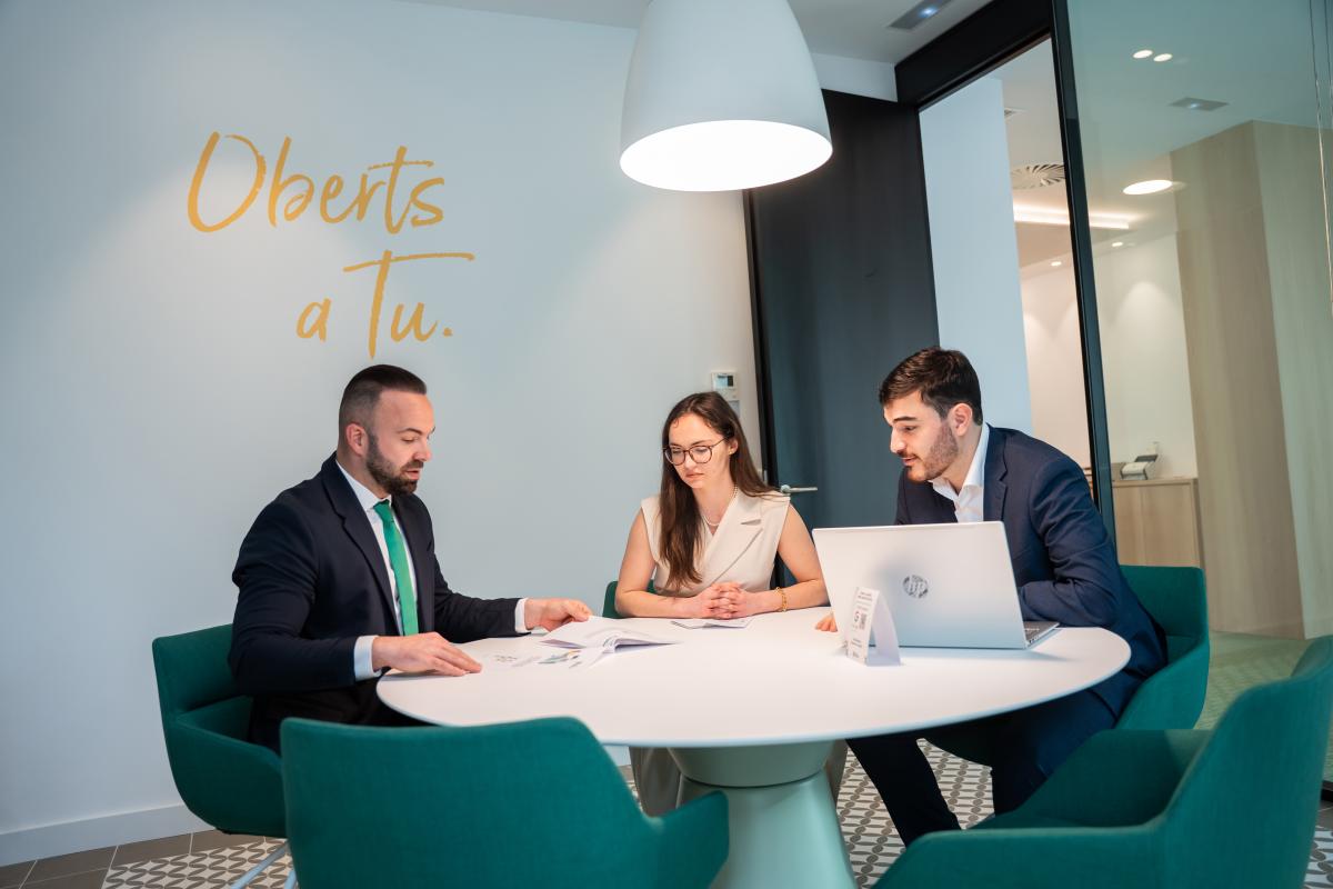 Caixa Popular i Microsoft llancen una formació gratuïta en Intel·ligència Artificial dirigida a entitats socials